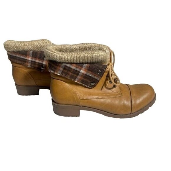 Soda Women Boots Brown Low Faux Leather Chunky Heel Sweater Size 10 - Picture 1 of 7